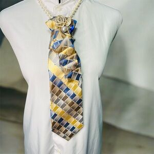 Van Heusen Blue, Gold, and Brown Necktie with Rose Brooch